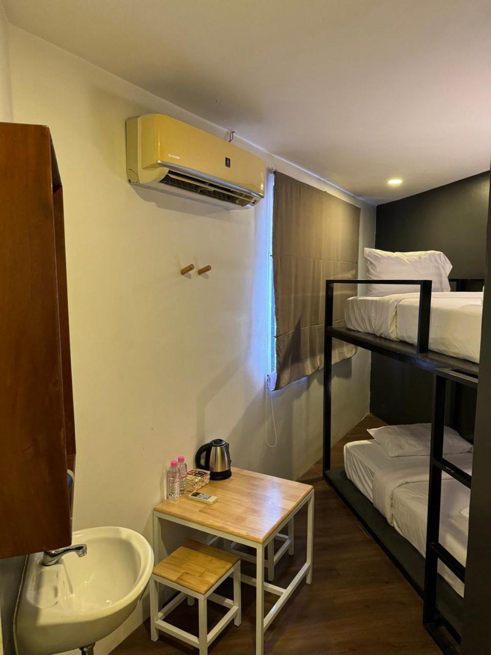 The Hive Hotel Siem Reap Exterior photo