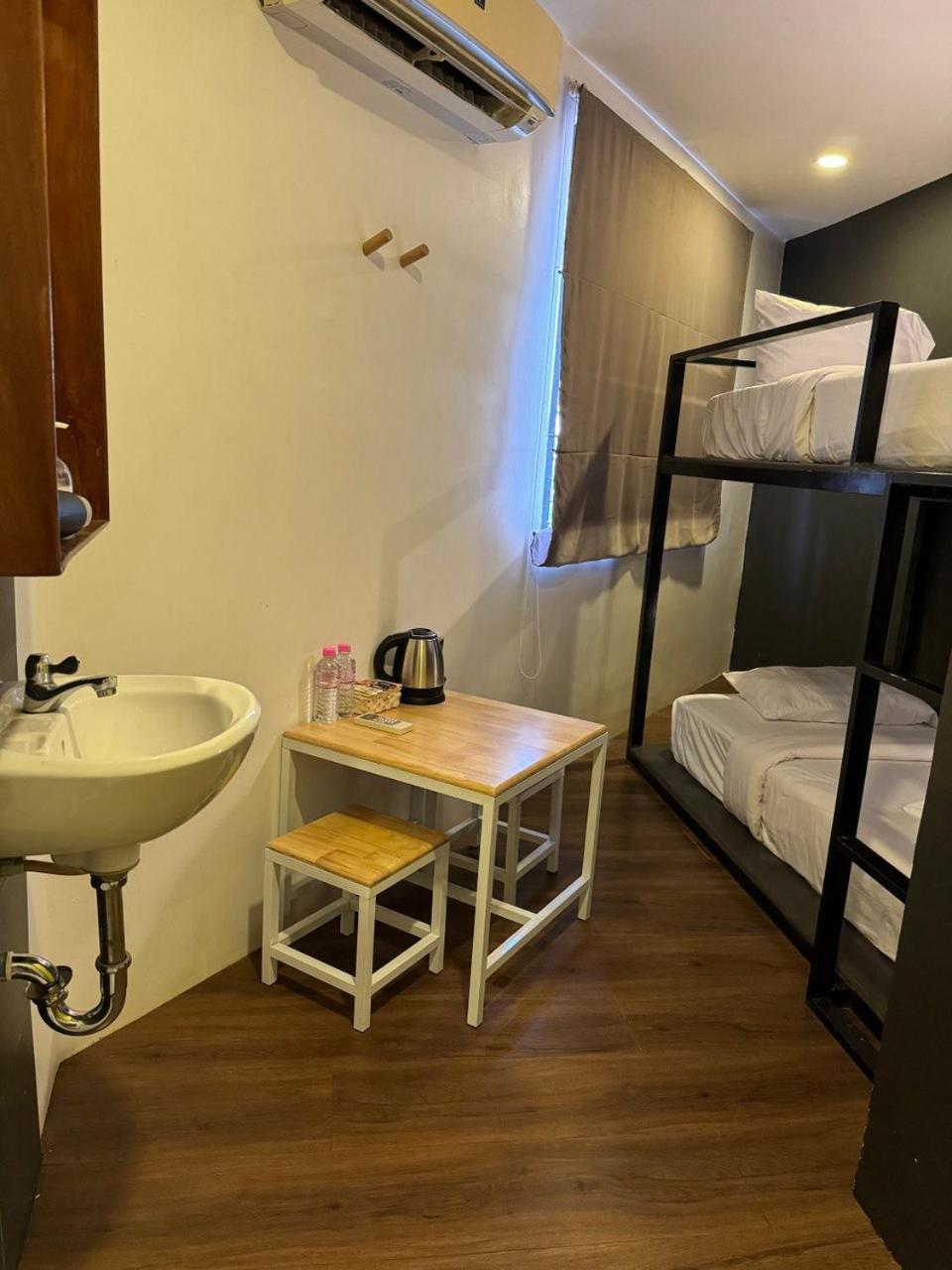 The Hive Hotel Siem Reap Exterior photo